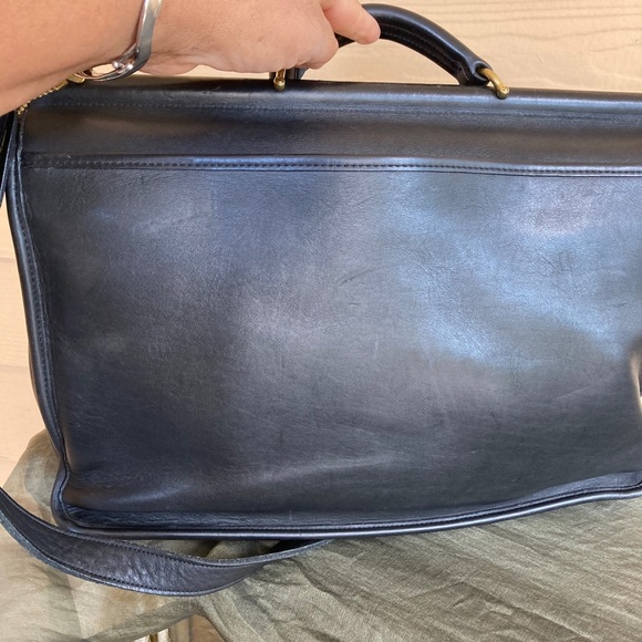 COACH BEEKMAN BLACK SHOULDER MESSENGER BAG 5266 4 - Picture 5 of 13